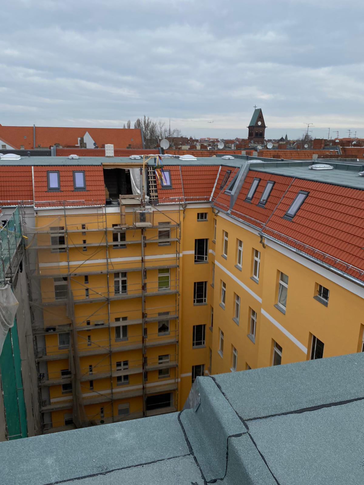 b86e7e81-9535-483e-90a3-f3c8beb07de8