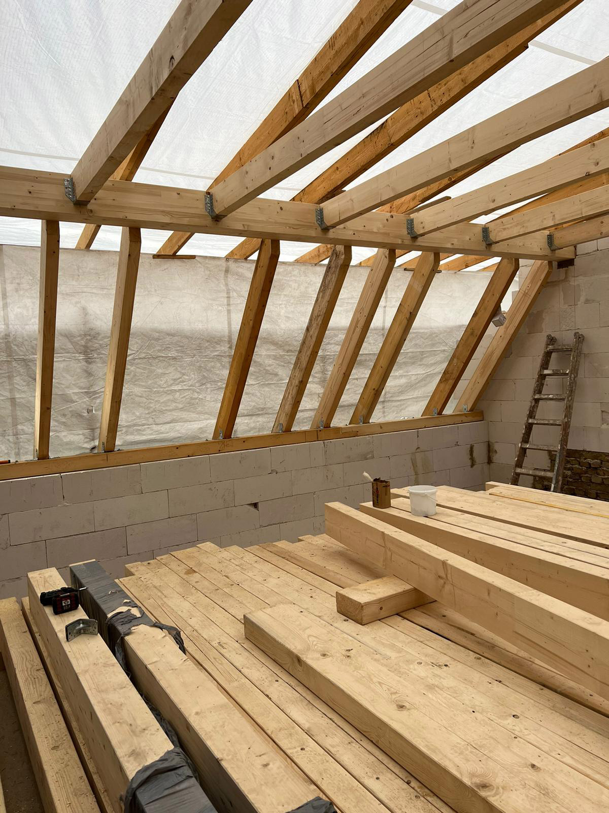 e51c9eb3-5929-43bf-b3bd-d0b87422917c